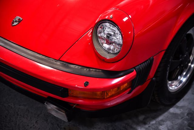 1983 Porsche 911 - Photo 7