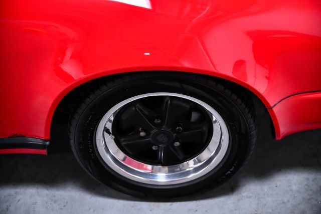 1983 Porsche 911 - Photo 32