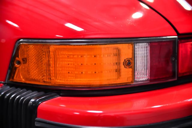 1983 Porsche 911 - Photo 37