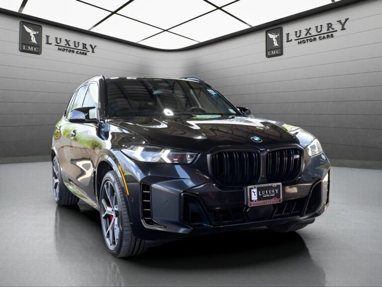 2025 BMW X5 M60i
