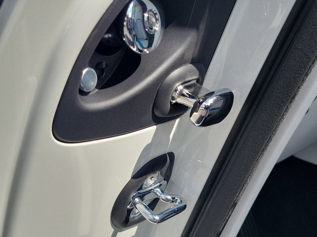 2026 Rolls-Royce Spectre — photo 3