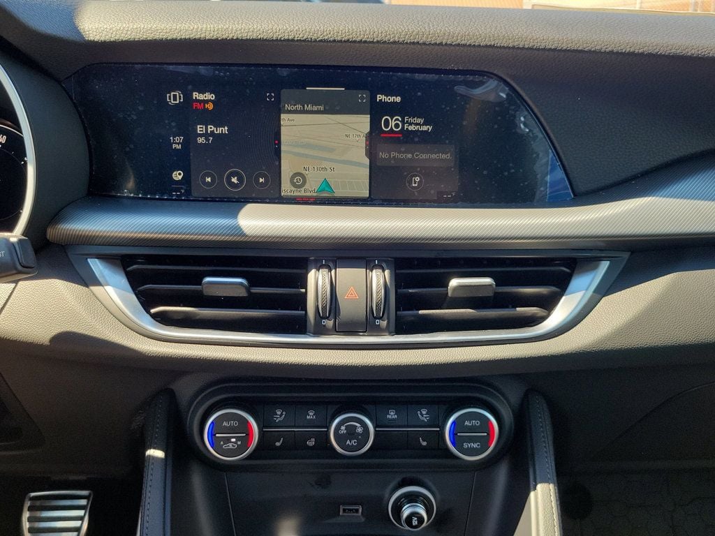 2026 Alfa Romeo Stelvio AWD — photo 3