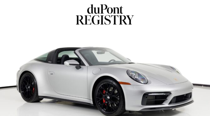 2022-Porsche-911-Targa 4S