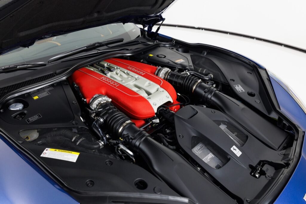 2021 Ferrari 812 GTS — photo 2