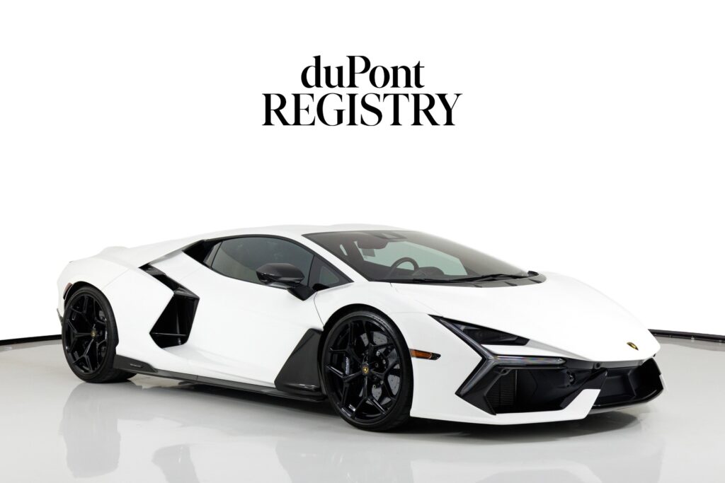 2024-Lamborghini-Revuelto-