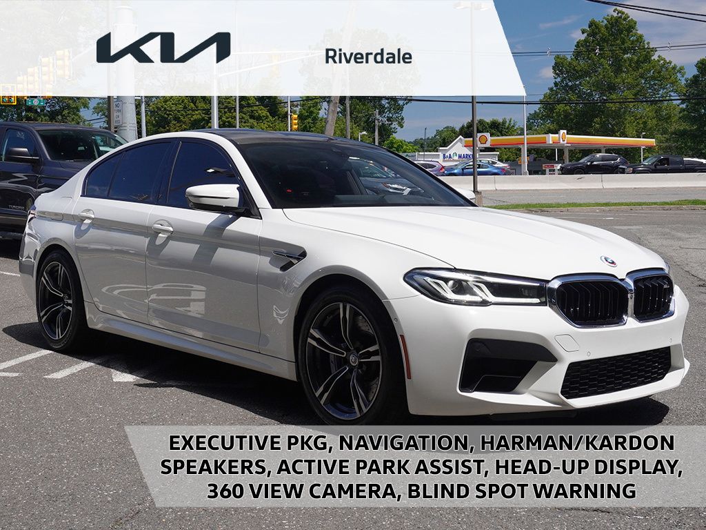 2023 BMW M5 in Alpine White