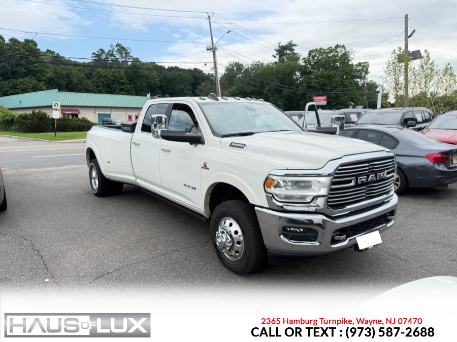 Ram 3500 Laramie 4x4 Crew Cab 8'' Box White