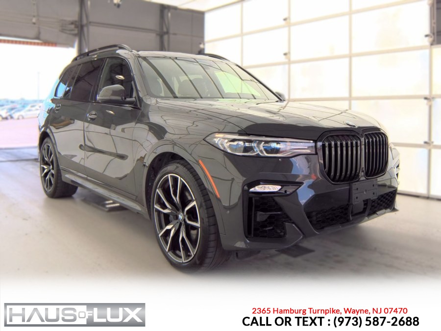 BMW X7 xDrive40i Sports Activity Vehicle Gray