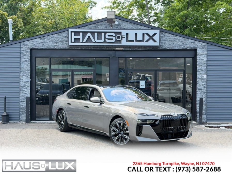 BMW 7 Series 760i xDrive Sedan Oxide Grey Metallic
