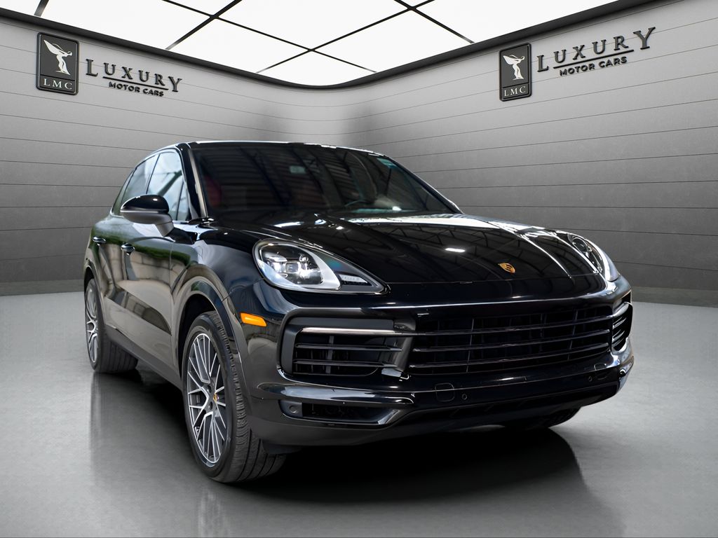 2023 Porsche Cayenne in Black