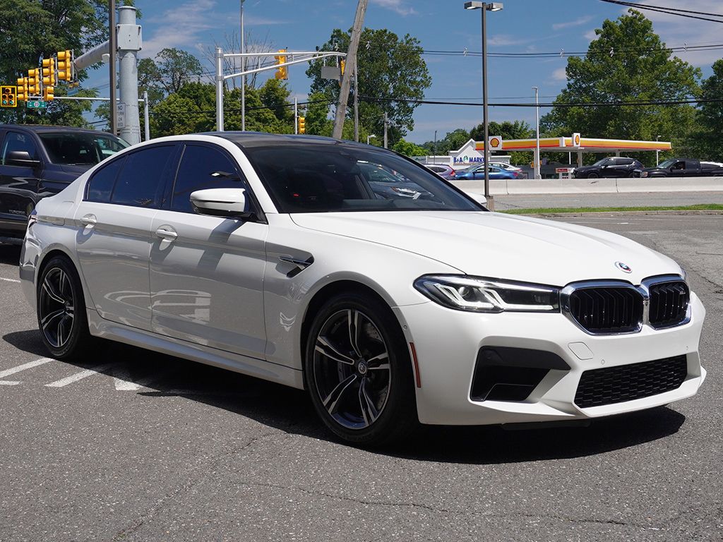 2023 BMW M5 Base — photo 2