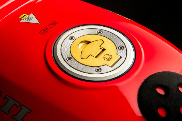 1994 Ducati 888 SPO LTD — photo 2