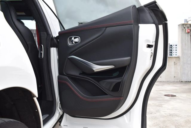 2021 Aston Martin DBX Sport Utility 4D — photo 3