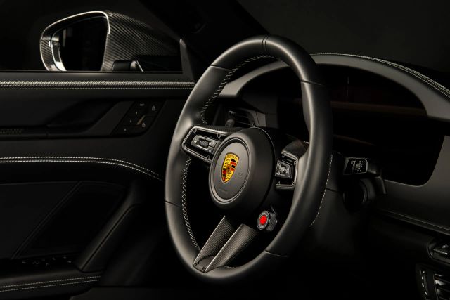 2026 Porsche 911 Carrera GTS Cabriolet 2D — photo 2