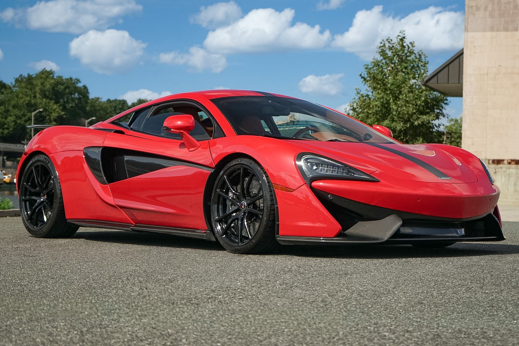 2016 McLaren 570S — photo 1