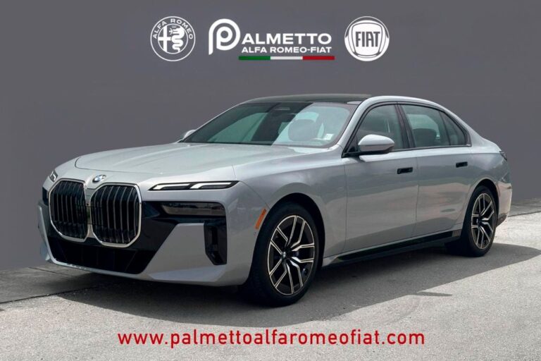2023 BMW 7 Series 740i