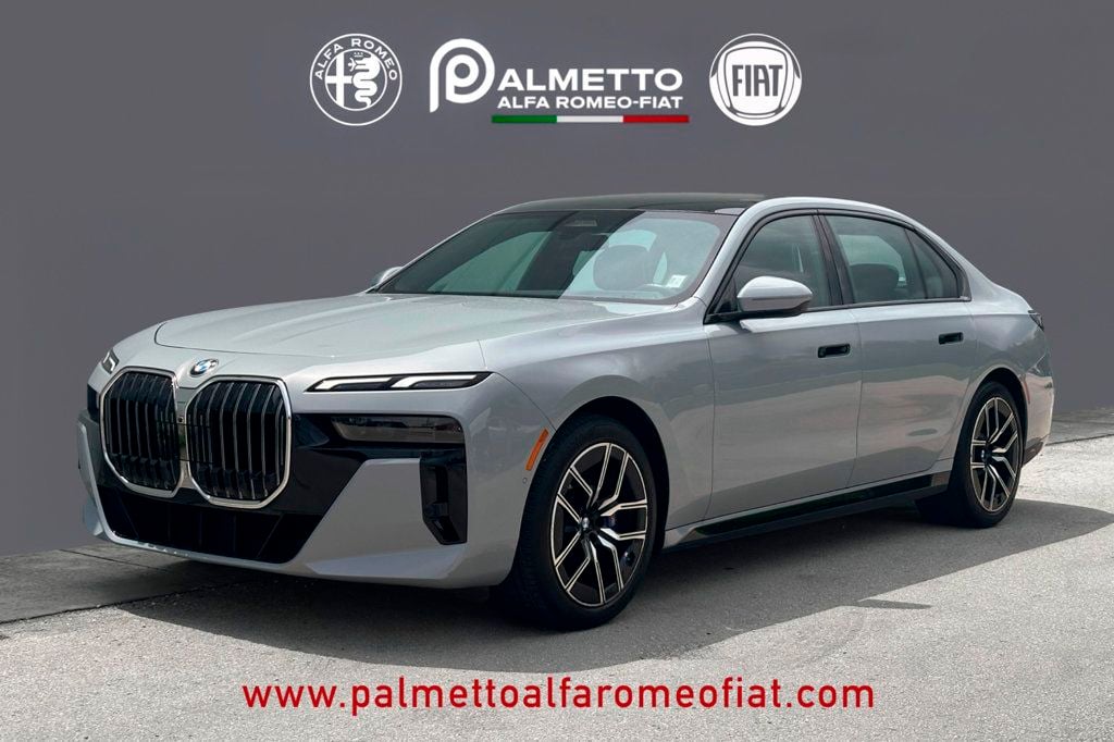 2023 BMW 7 Series 740i — photo 1