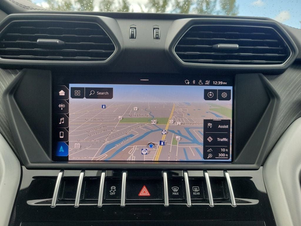 2019 Lamborghini Urus AWD — photo 3