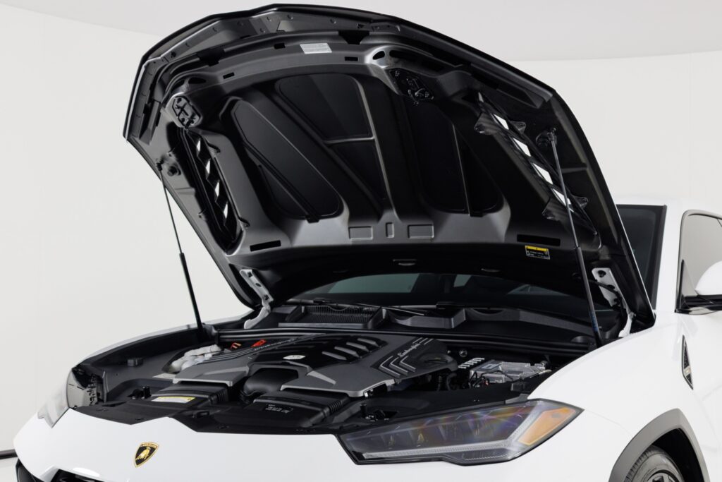 2024 Lamborghini Urus S — photo 3