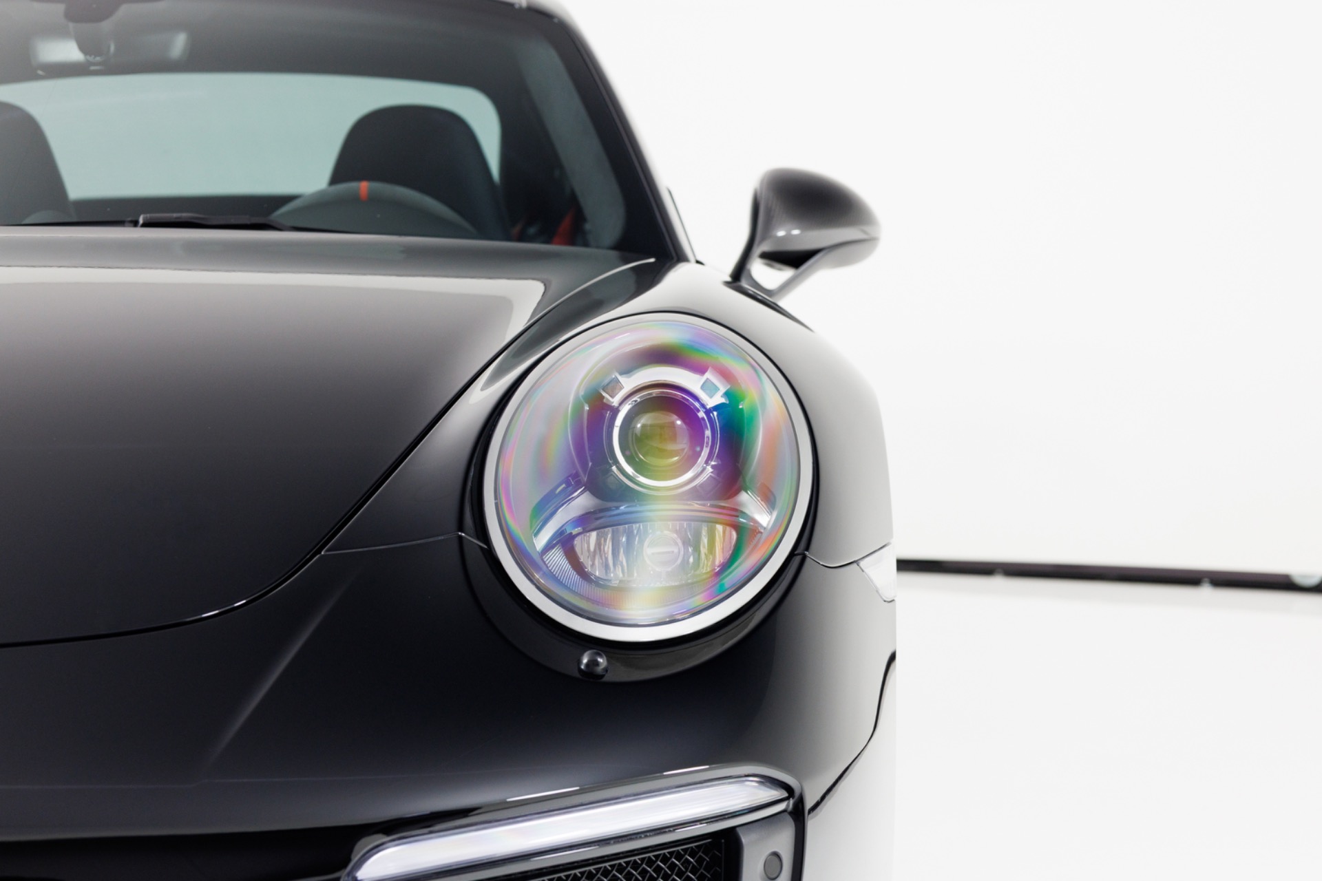 2017 Porsche 911 Carrera GTS — photo 3