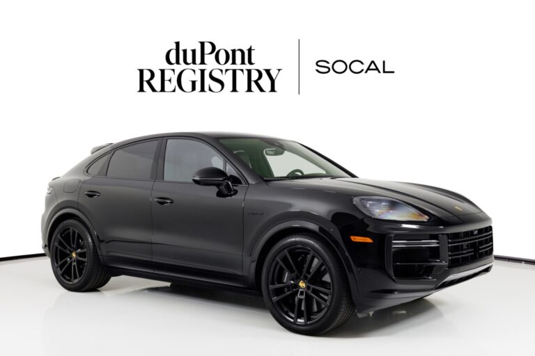 2024 Porsche Cayenne Turbo E-Hybrid Coupe