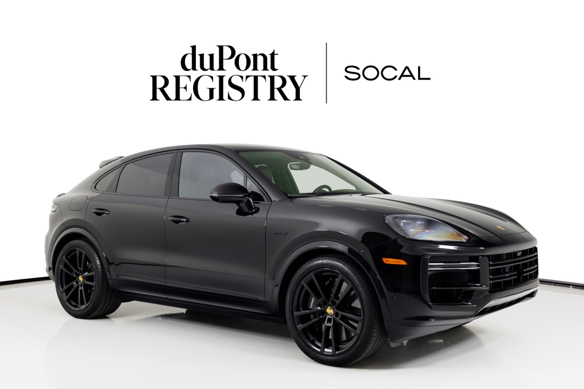 2024 Porsche Cayenne Turbo E-Hybrid Coupe — photo 1