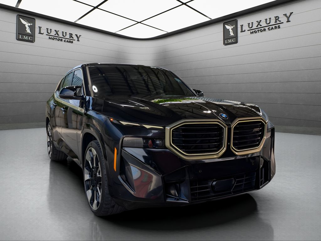 2024 BMW XM in Black Sapphire Metallic