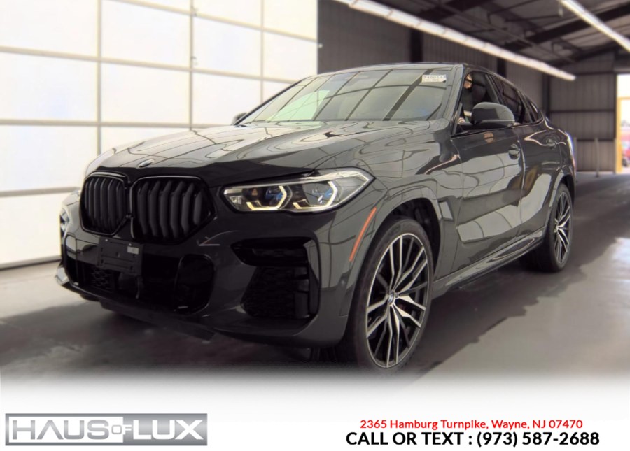 BMW X6 M50i Sports Activity Coupe Gray