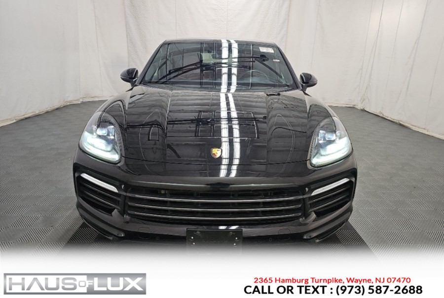 2023 Porsche Cayenne Platinum Edition Coupe AWD — photo 2