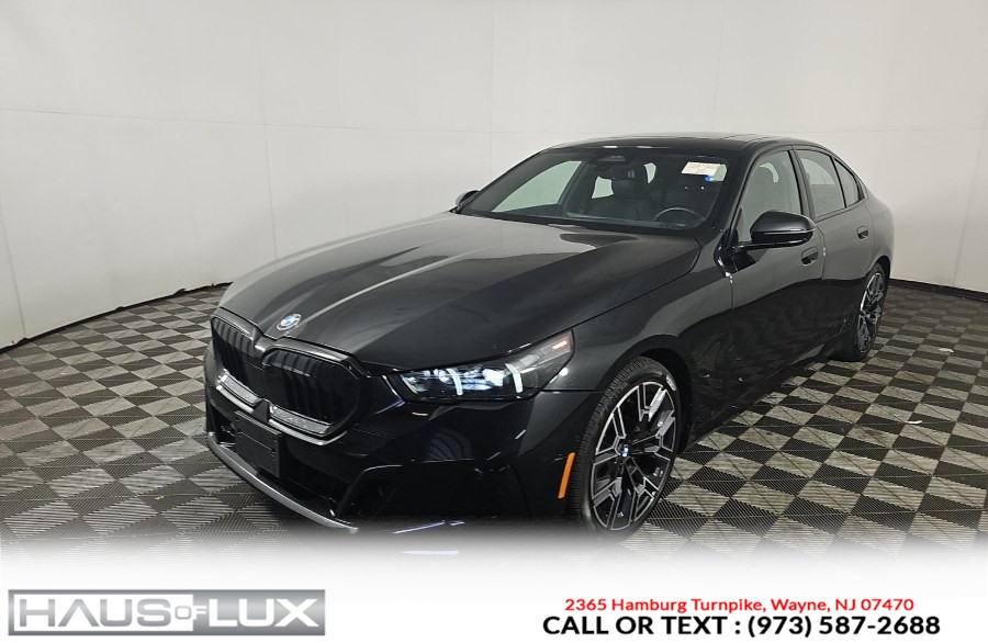 2026 BMW 5 Series 530i xDrive Sedan — photo 3