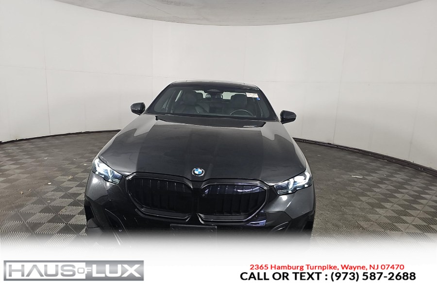 2026 BMW 5 Series 530i xDrive Sedan — photo 2