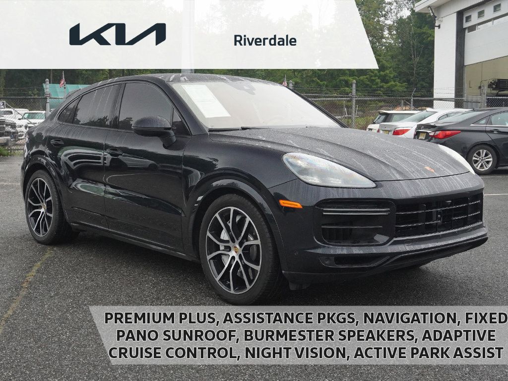 2022 Porsche Cayenne Coupe in Moonlight Blue Metallic