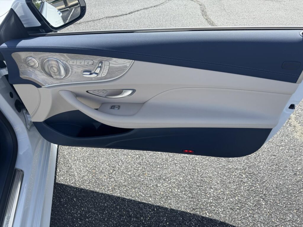 2023 Mercedes-Benz E-Class E 450 RWD Cabriolet — photo 2