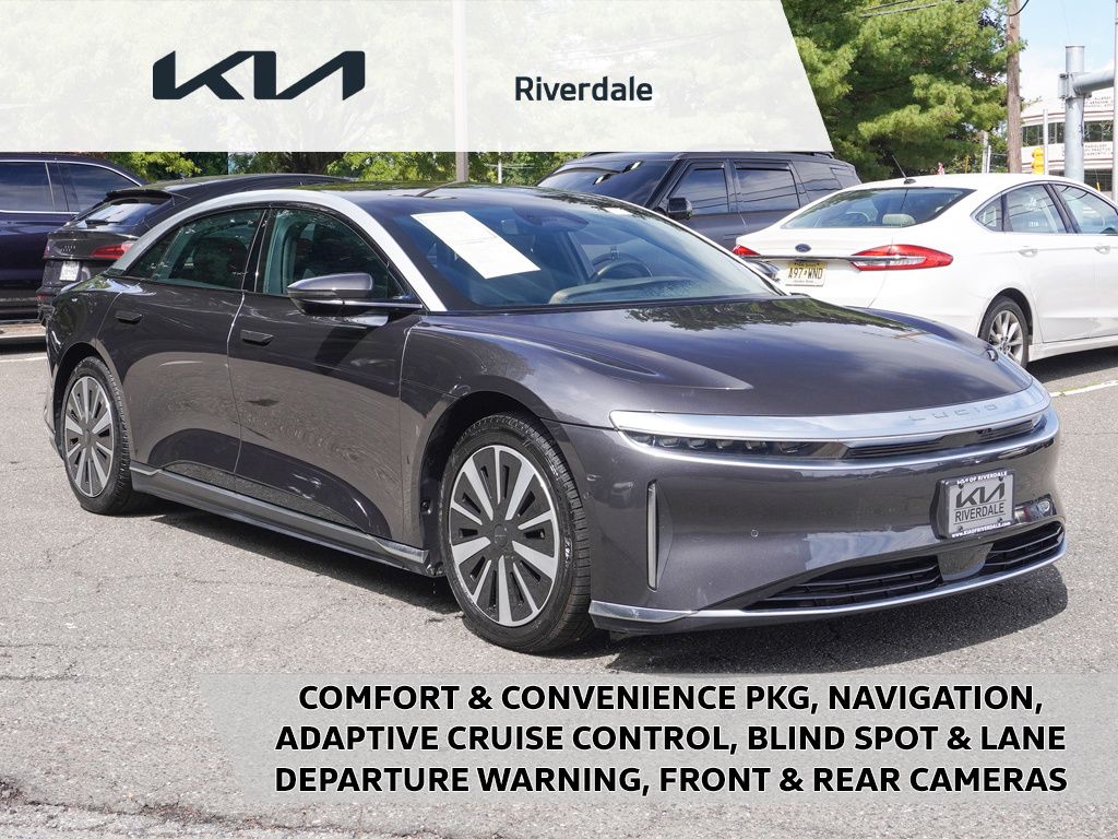 2025 Lucid Air Touring — photo 1