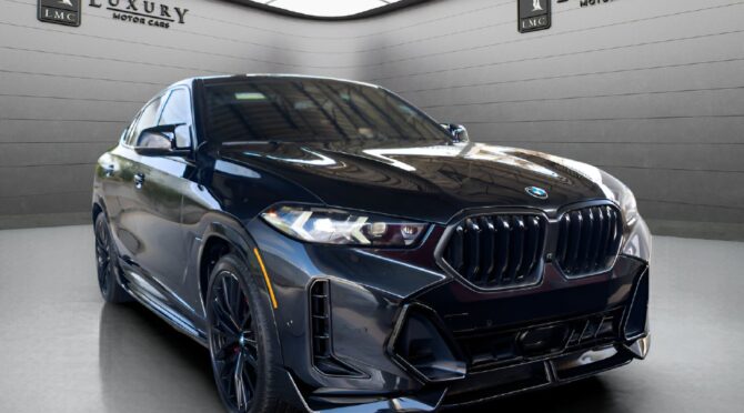 2024 BMW X6 in Black Sapphire Metallic