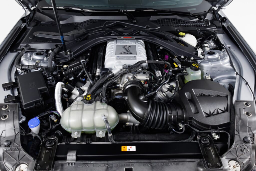 2021 Ford Mustang Shelby GT500 — photo 3