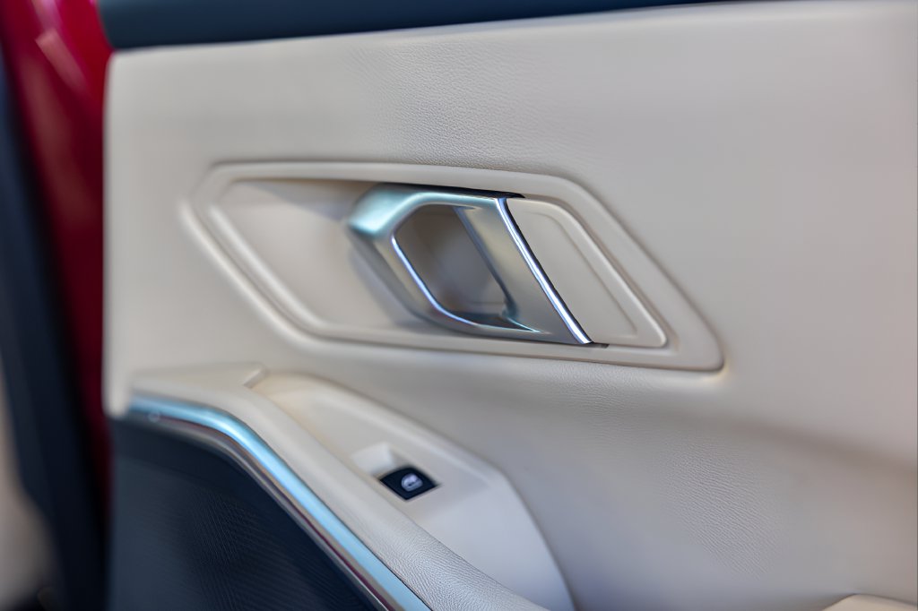 2026 BMW 3 Series 330i xDrive — photo 3
