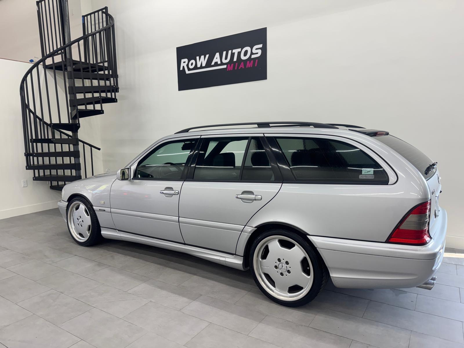 1998 Mercedes-Benz C43 AMG Estate — photo 1