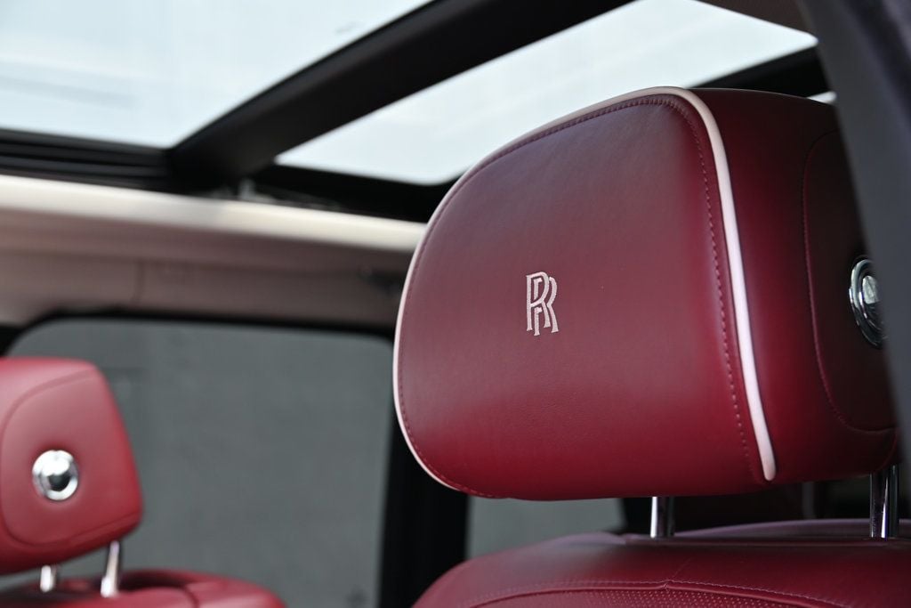 2019 Rolls-Royce Cullinan Sport Utility — photo 2