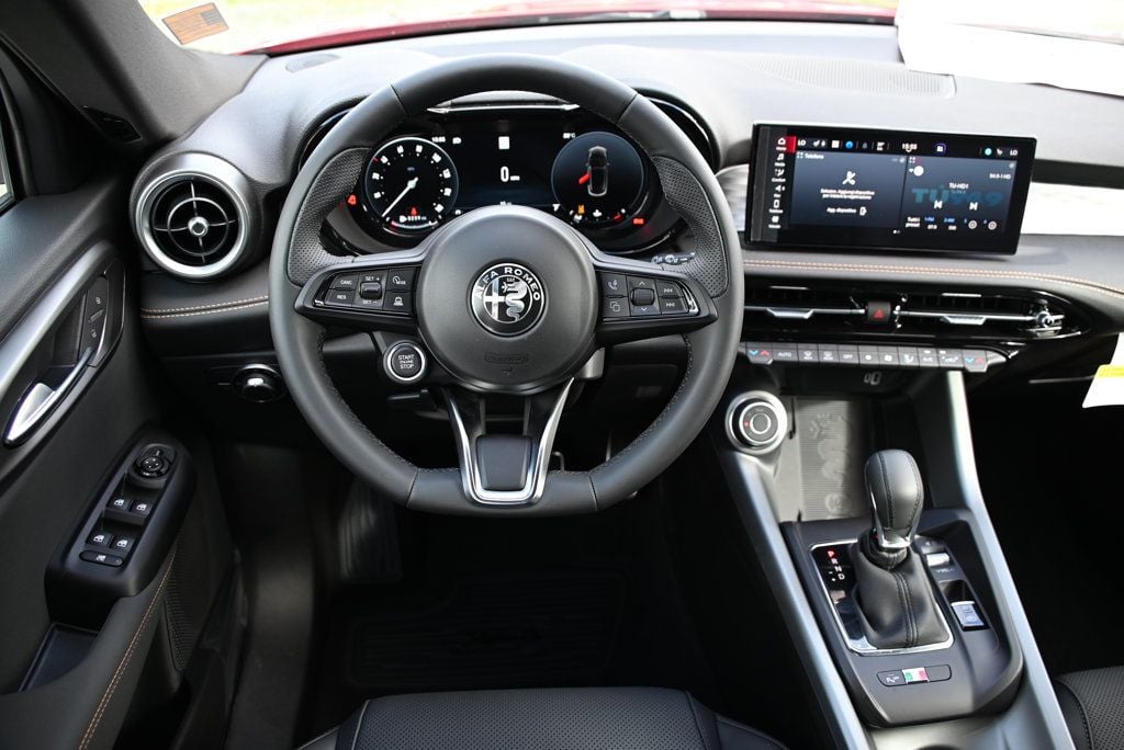 2026 Alfa Romeo Tonale — photo 3