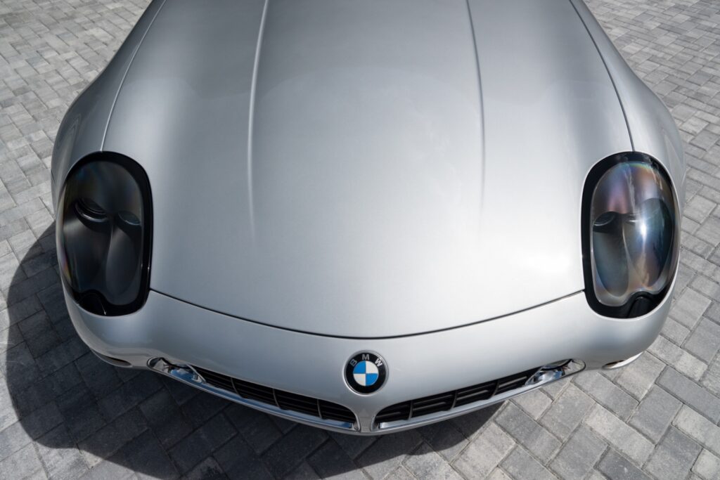 2002 BMW Z8 — photo 3