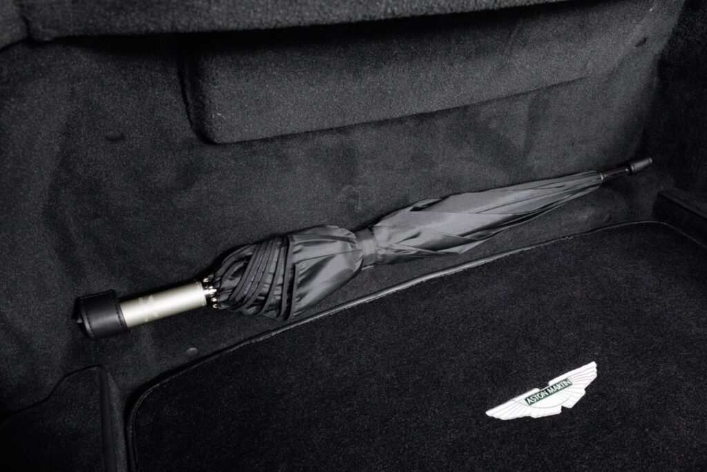 2009 Aston Martin DBS V12 Manual — photo 3