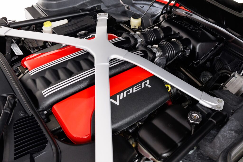 2015 Dodge Viper GT — photo 2
