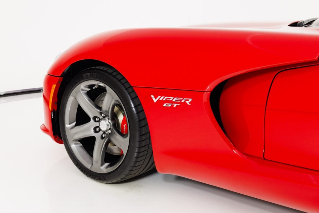 2015 Dodge Viper GT — photo 3