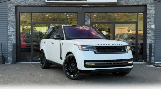 Land Rover Range Rover P400 SE SWB White