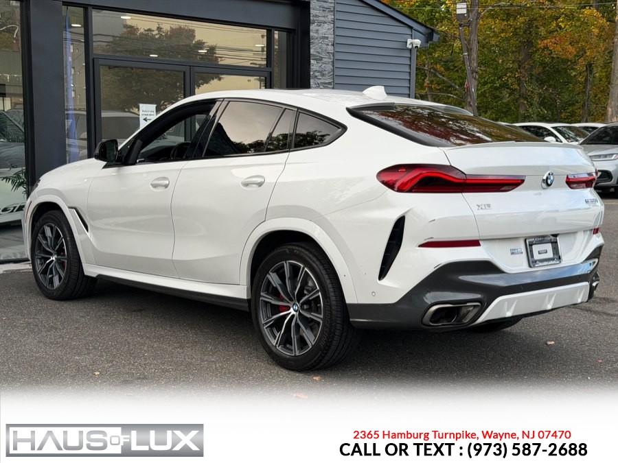 2021 BMW X6 M50i Sports Activity Coupe — photo 3