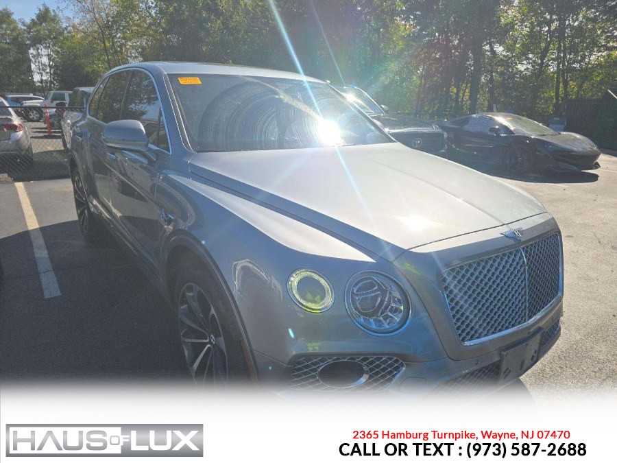 2018 Bentley Bentayga Onyx Edition AWD — photo 1