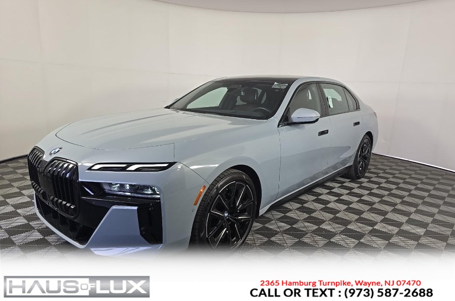 2023 BMW 7 Series 760i xDrive Sedan — photo 3