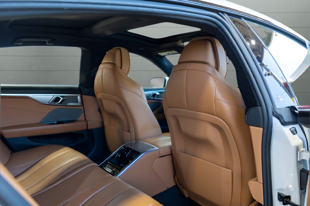 2022 BMW 8 Series 840i Gran Coupe — photo 3