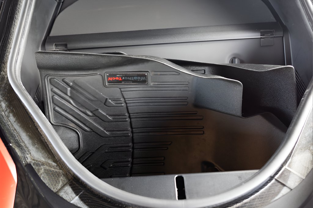 2015 BMW i8 Base — photo 2